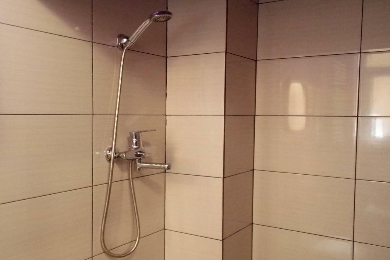 Apartment At Teodora Sqr ลวีฟ ภายนอก รูปภาพ